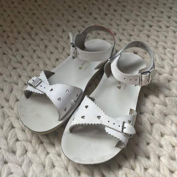 Salt Water Sandals by Hoy Other - Girls size 2 saltwater sandals by Hoy
